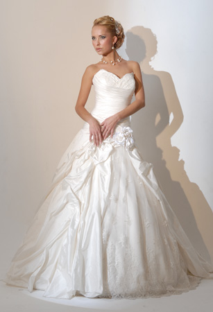 Orifashion HandmadeRomantic and Sexy Bridal Gown / Wedding Dress